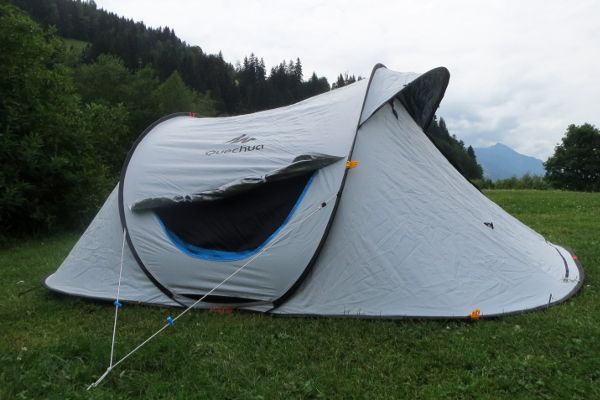 black-fresh-tent-267mvc-1.jpg Review Decathlon Quecha Fresh & Black tent | donkere koele tent | test - Afbeelding 1