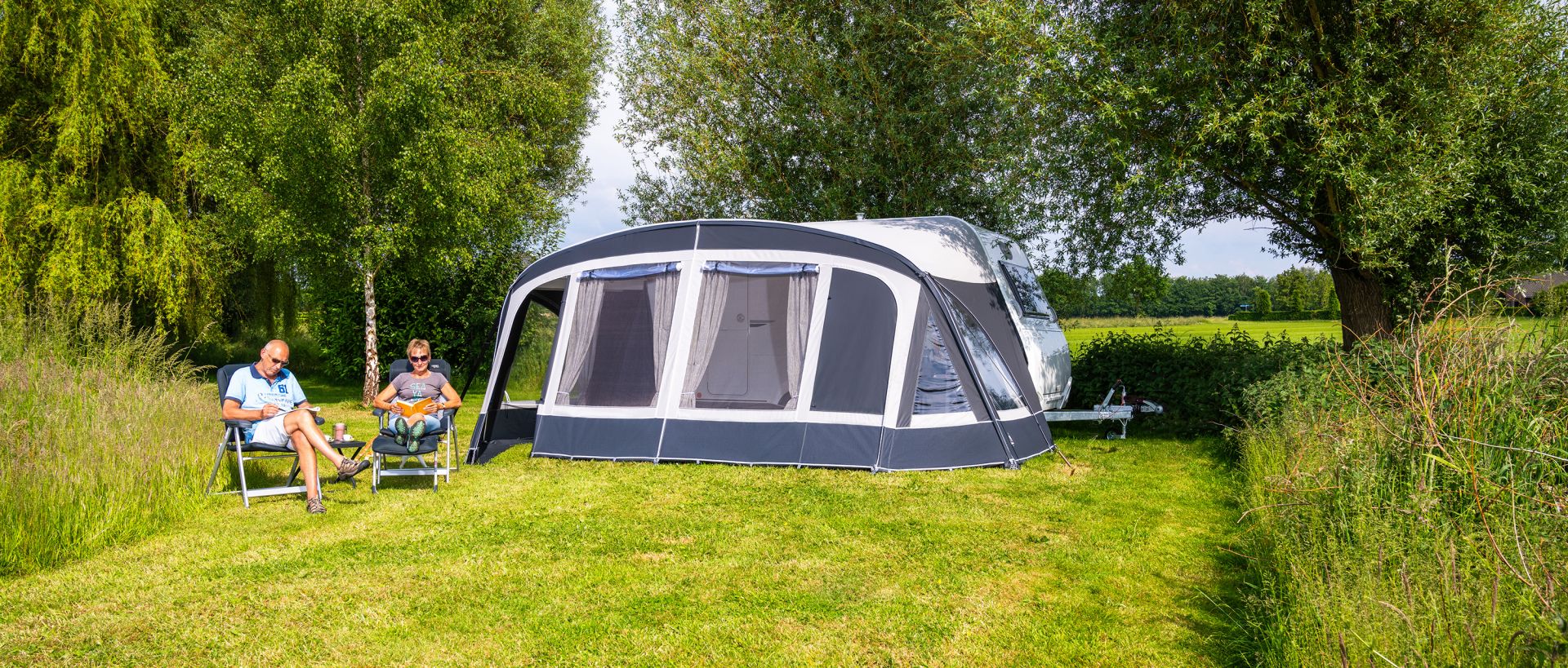 caravan-voortenten-472iiu-1.jpg Caravan Voortent Kopen? Wij zijn Dé Tentspecialist | Karsten Travelstore - Afbeelding 1