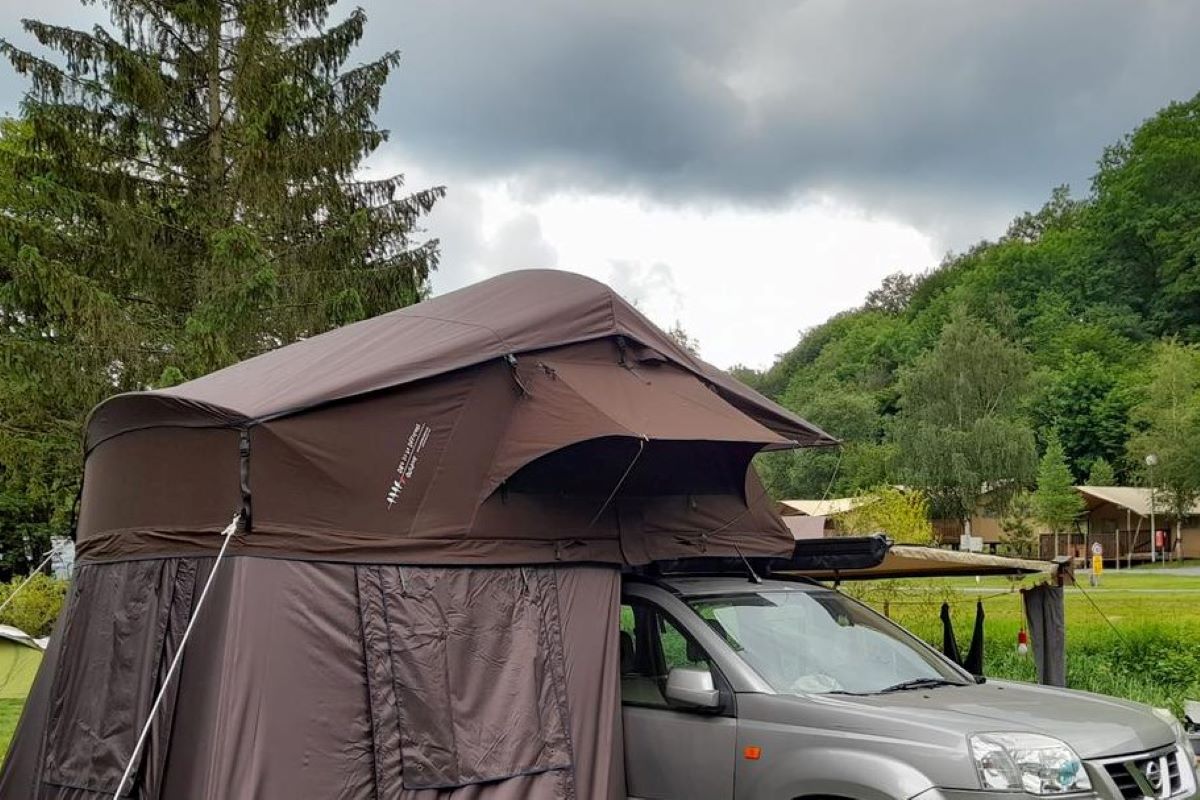 daktenten-722bll-1.jpg Daktent Dare to be Different 140L bruin 2 personen - Afbeelding 1