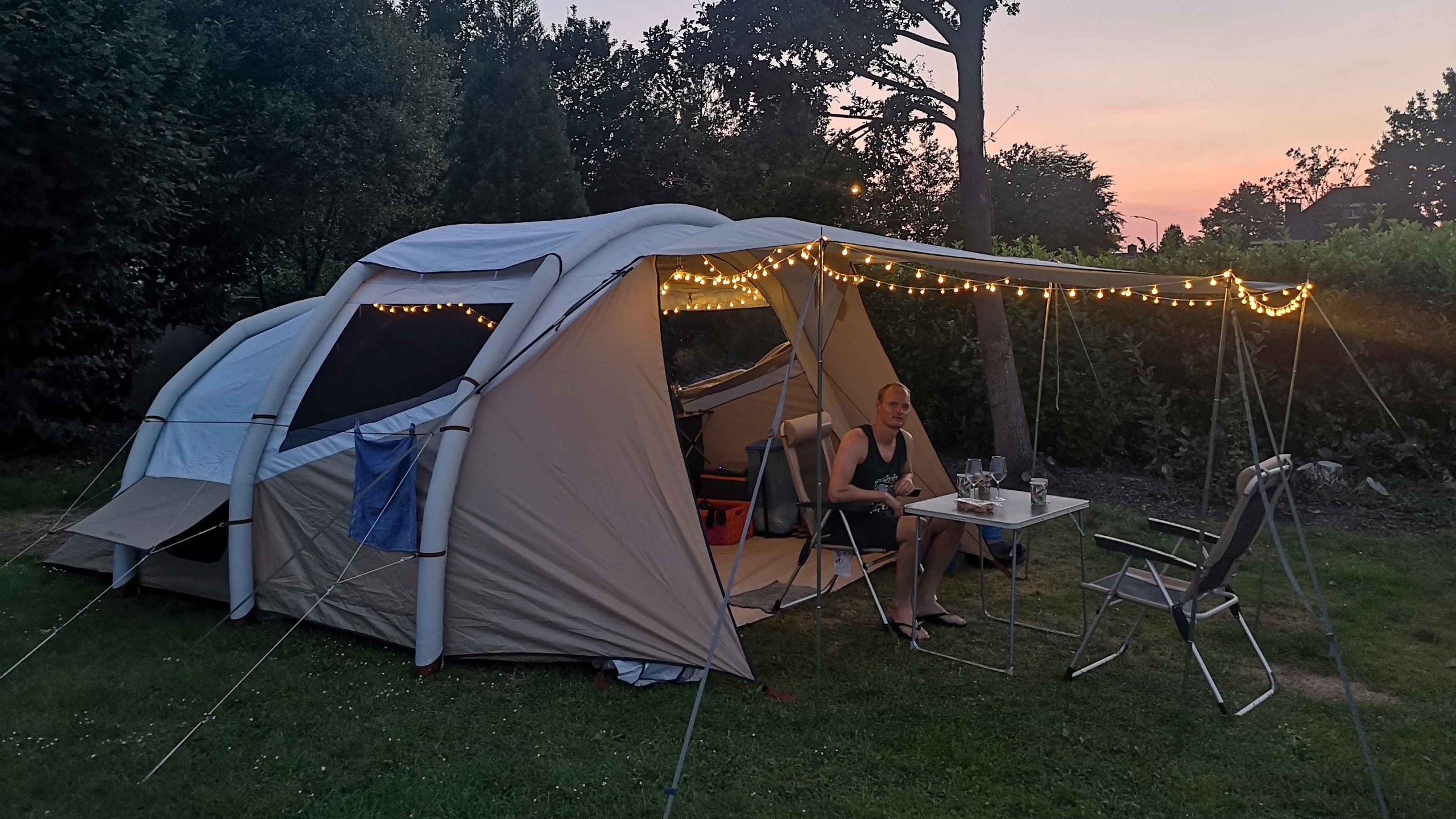 decathlon-opblaasbare-tent-454chp-1.jpg GETEST: Decathlon tent 5 personen Quechua Air Seconds 5.2 F&B - Afbeelding 1