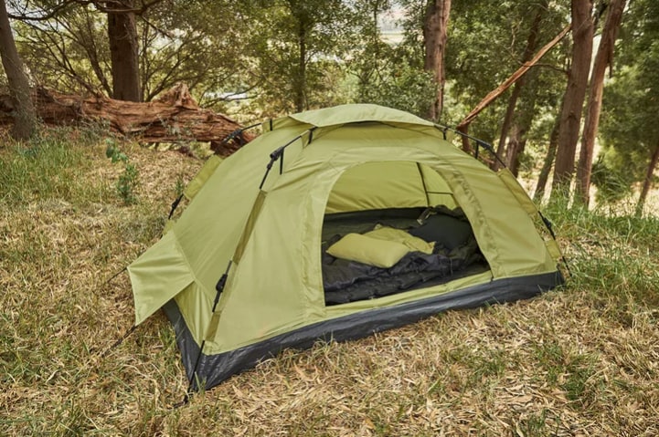 lidl-tent-583ciz-1.jpg Run, don't walk budgetproof festivallen? Lidl heeft de tent - Afbeelding 1