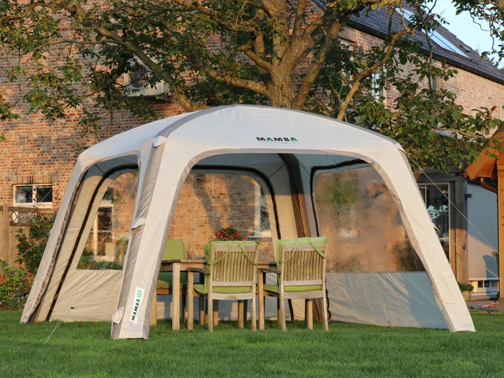 opblaas-tent-537rbq.webp Opblaasbare partytent 3,6x3,6 m | TecTronic Feesttenten NL - Afbeelding 1