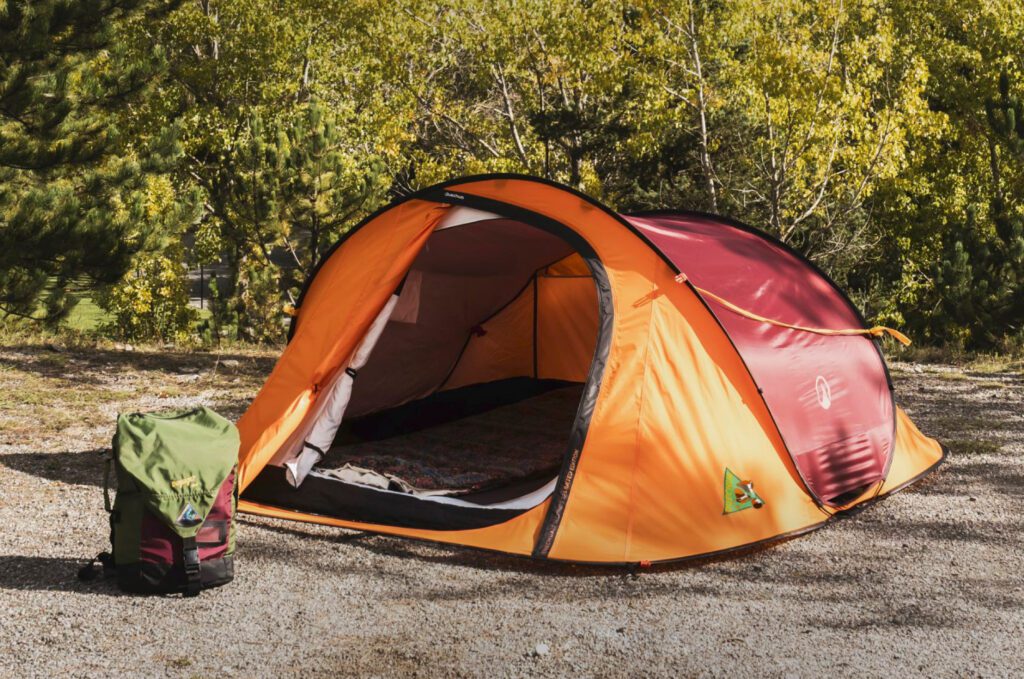 quechua-tent-932ynf-1.jpg Decathlon komt met speciale jubileumversie van de iconische Quechua tent | Festileaks.com - Afbeelding 1