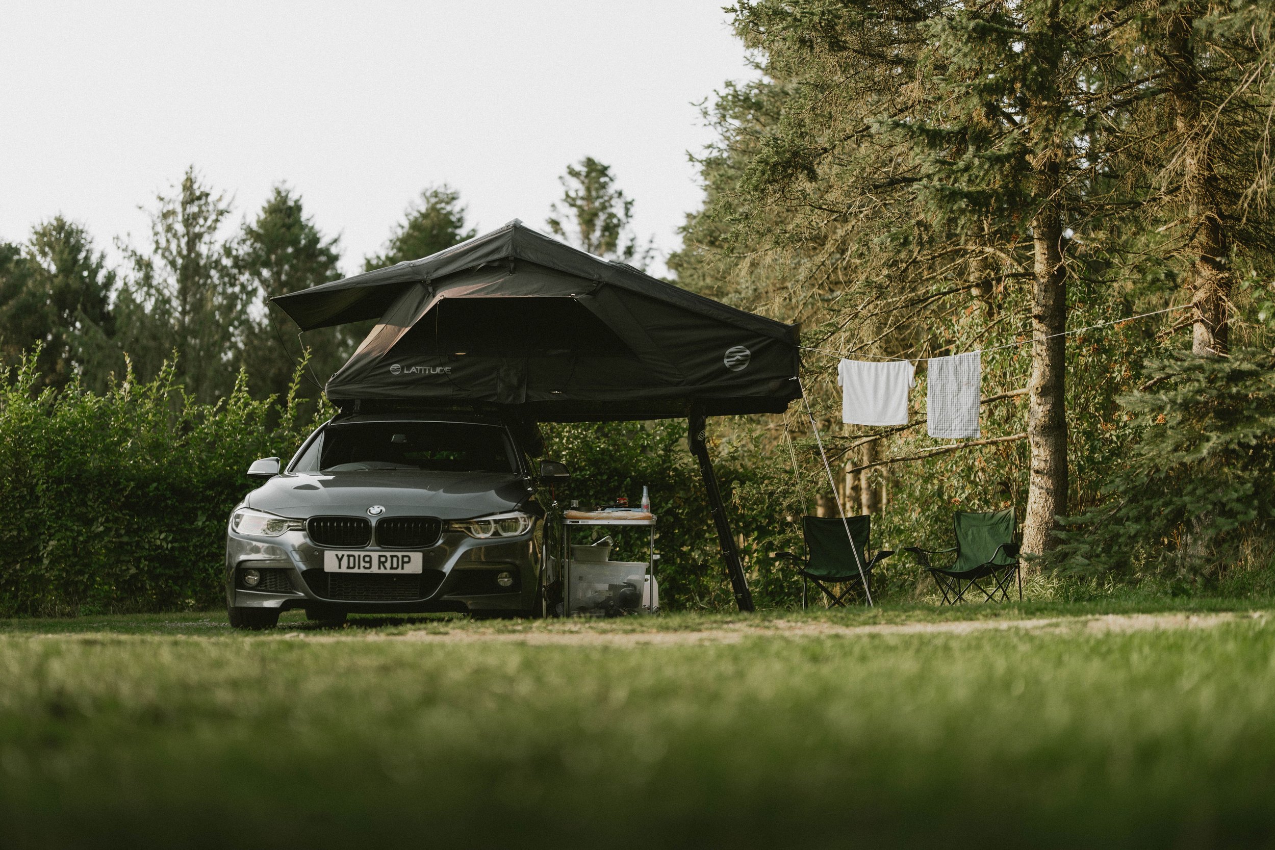rooftent-166miy-1.jpg Latitude Pioneer Roof Tent Car Roof Tent — Latitude Tents - Afbeelding 1