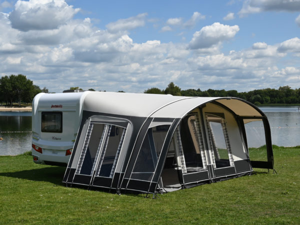 voortenten-451qop-1.jpg Unico voortenten en luifels voor uw caravan | Unicovoortenten.nl - Afbeelding 1